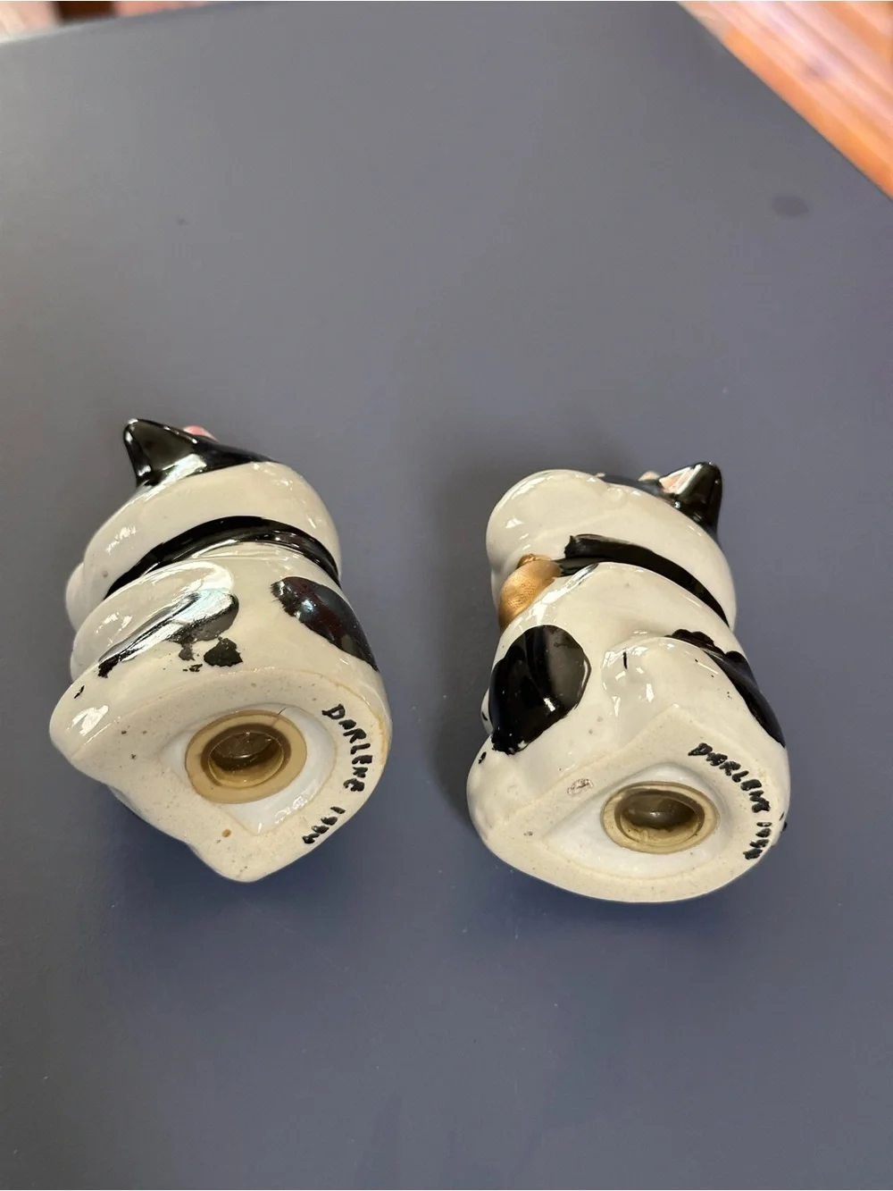 vintage ceramic cow salt and pepper shakers
